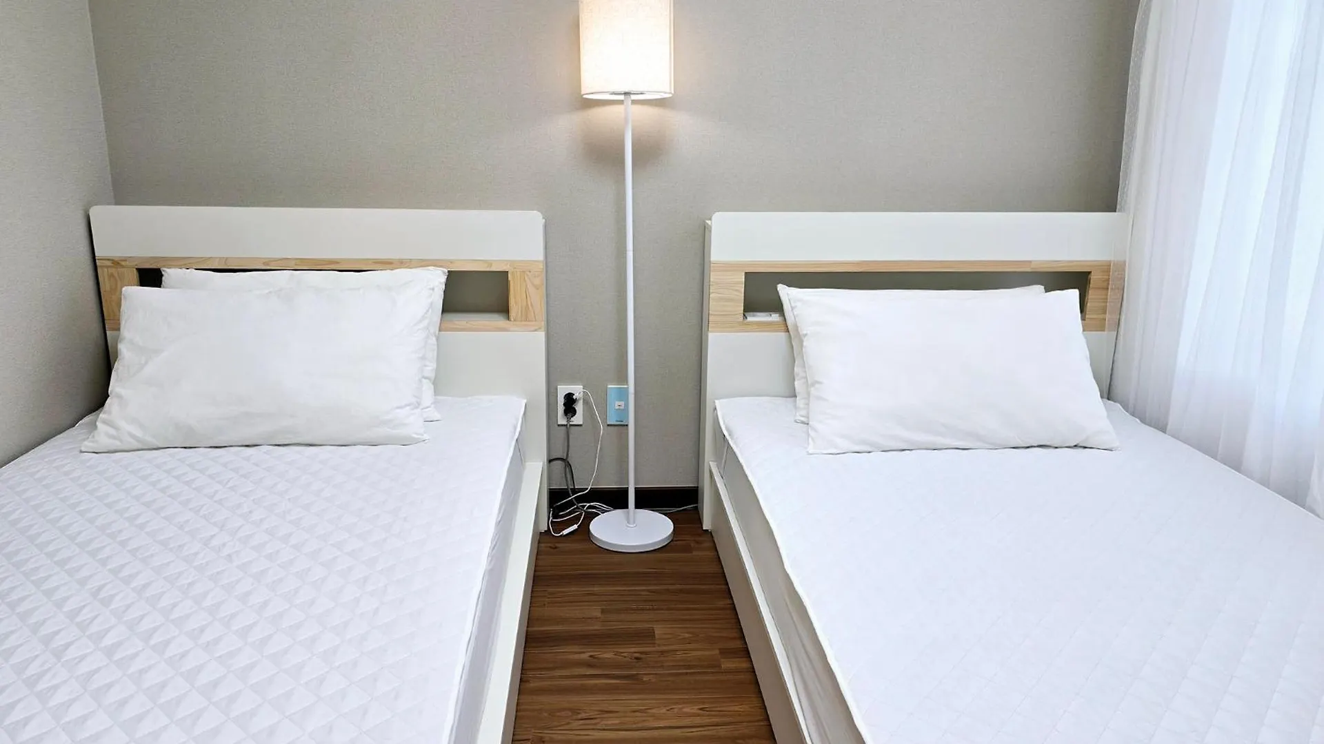 Incheon Airport Guesthouse L 0*,